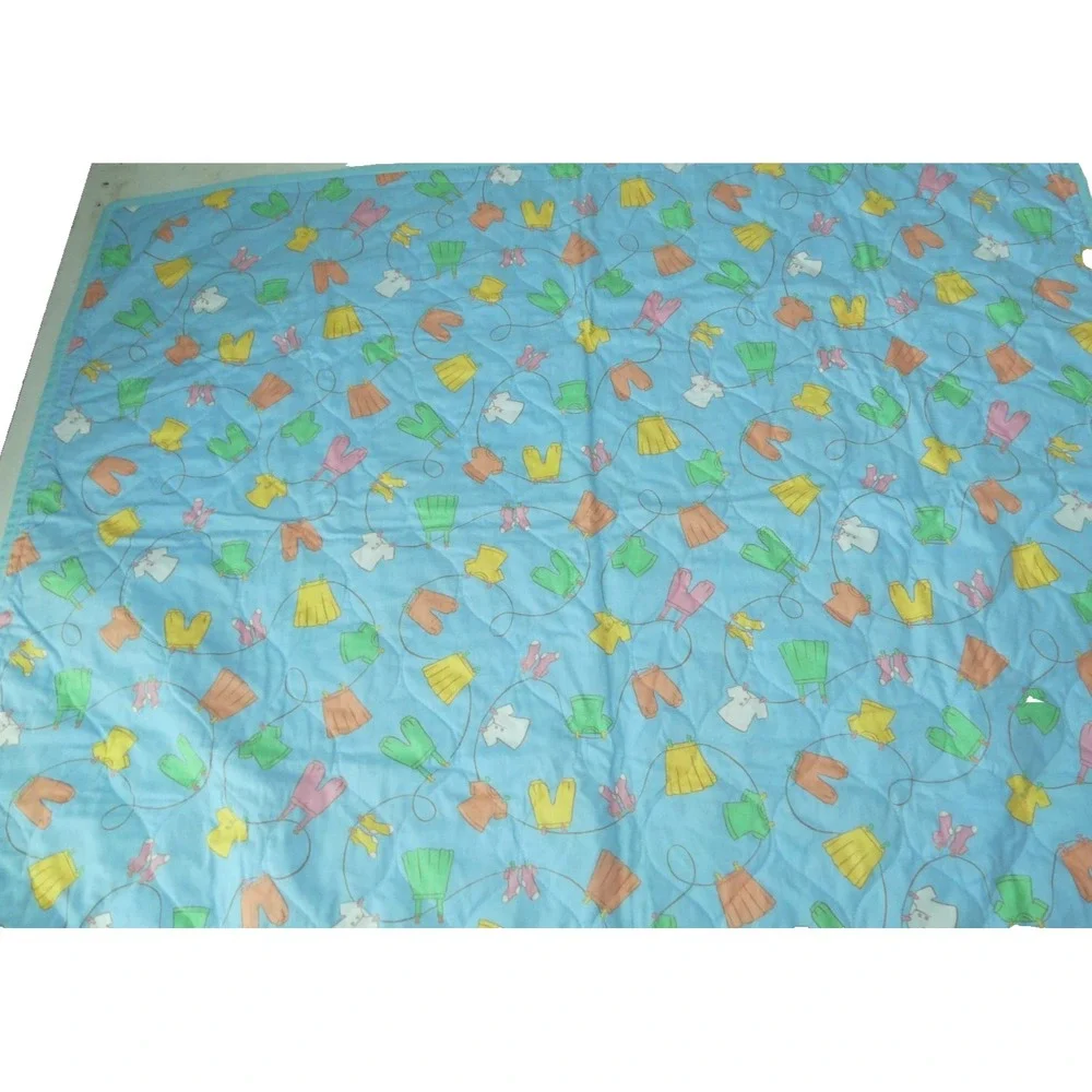 Vtg Nursery‎ Rhyme Childs Quilt Old Woman in Shoe Rabbits Blanket Clothesline